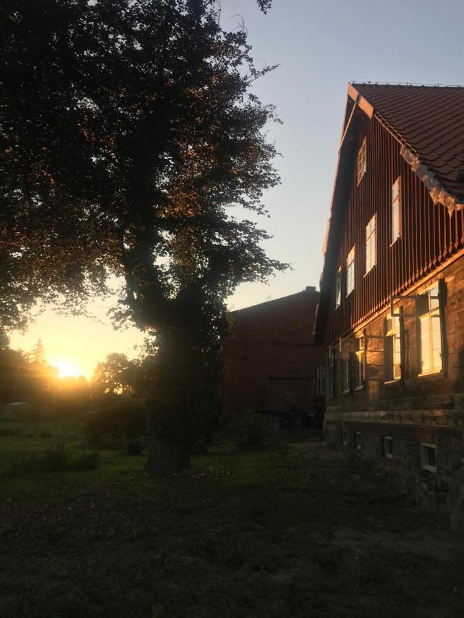 Zabytkowy Drewniany Dom Z 1887 Roku Nowy Dwór Gdański Bagian luar foto